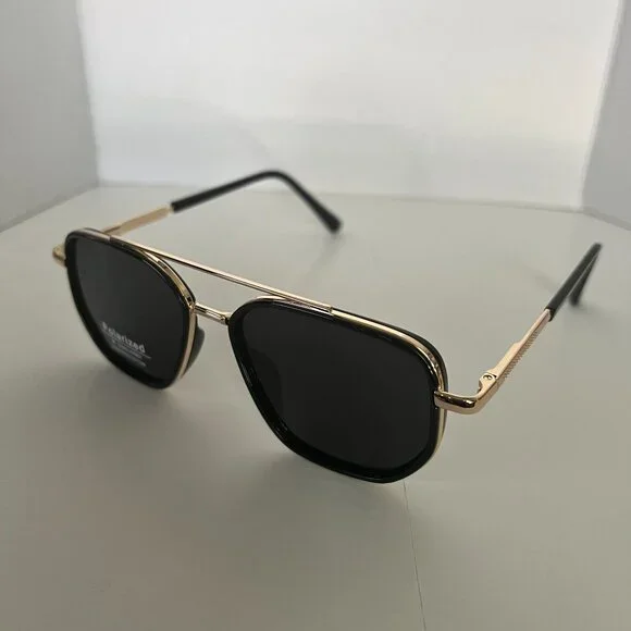 Black & Gold‎ (Black Lens) Polarized Aviator Sunglasses (BRAND-NEW & GORGEOUS!) - Picture 2 of 7
